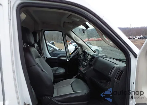 2019 Ram Promaster 1500 High Roof 136 Wb из США, поврежденный, VIN 3C6TRVBG6KE526256